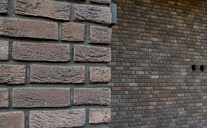 Фасадная плитка из кирпича Vogelensangh Steenfabriek, Rosta 2 Dark brown black sintered - Фото 27